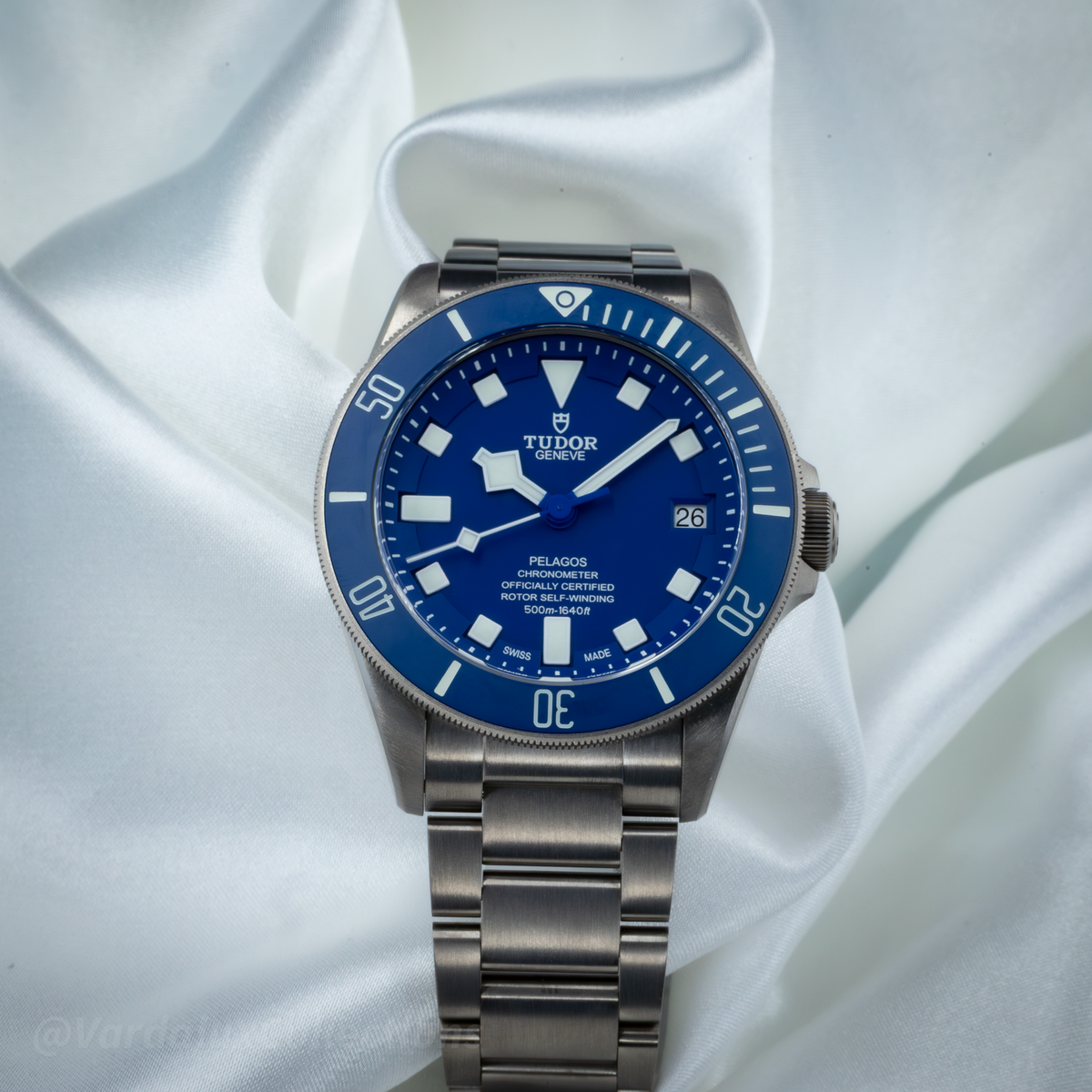 Tudor Pelagos Blue Titanium M25600TB-0001, full dial view with date window and titanium bracelet.