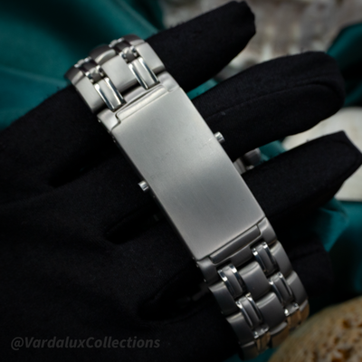 Omega Seamaster 2298.80.00 watch, brushed steel bracelet and deployment clasp.