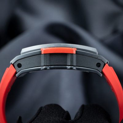 Hublot Spirit of Big Bang Red Vitrail Limited Edition 312.CI.0002.LR, side view of case and red rubber strap.