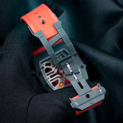 Hublot Spirit of Big Bang Red Vitrail Limited Edition 312.CI.0002.LR, black deployant buckle clasp on red strap.