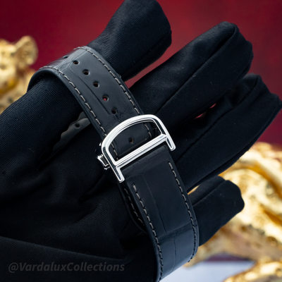 Cartier Santos De Cartier WSSA0039, polished silver tone ardillon buckle on black alligator leather strap.