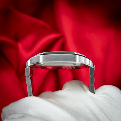 Cartier Santos De Cartier White Dial WSSA0029, side profile of the brushed steel case and bracelet.