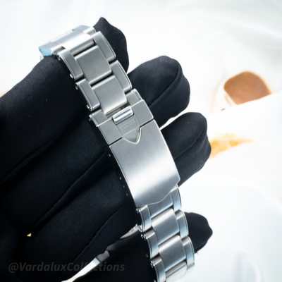 Tudor Black Bay 58 79030B watch, stainless steel bracelet and clasp detail with Tudor logo.