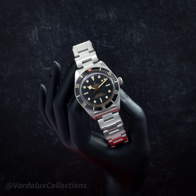 Tudor Black Bay Fifty-Eight M79030N-0001, full frontal view of the watch resting on a black mannequin hand.